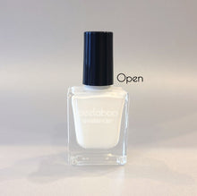Load image into Gallery viewer, peel off nail  polish bottle of open color

